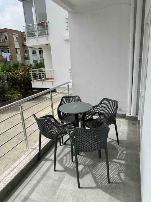 Riviera 100m Away From The Sea, 2 Bedroom Daire Antalya